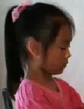 Ten-year-old Girl in Pink plays Chopin